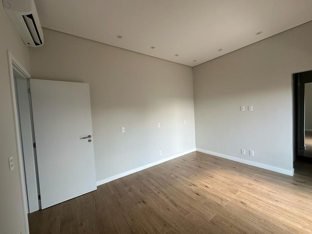 Casa de Condomínio à venda com 4 quartos, 350m² - Foto 26