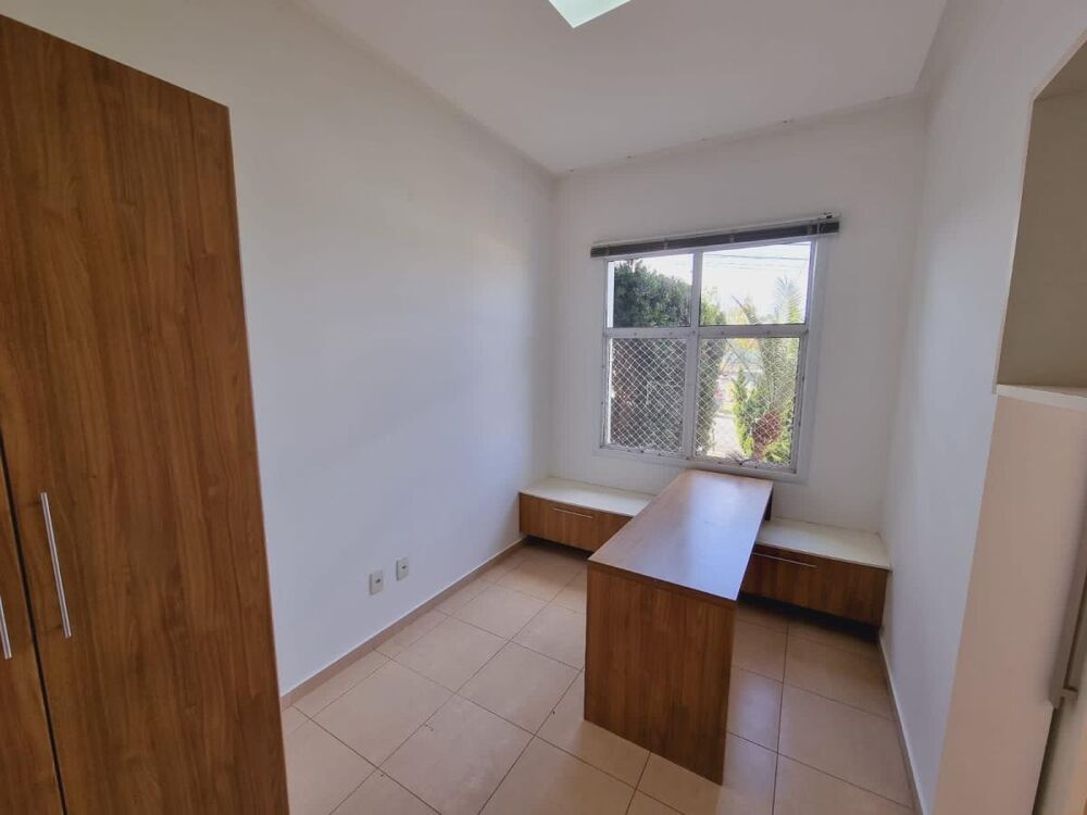 Casa de Condomínio à venda com 3 quartos, 208m² - Foto 9