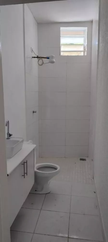 Casa à venda com 2 quartos, 178m² - Foto 4