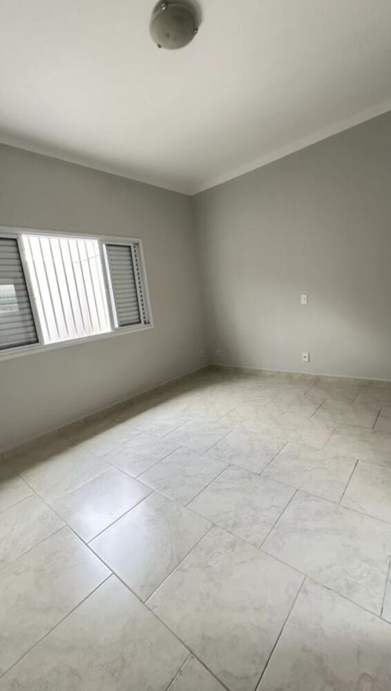Casa à venda com 3 quartos, 164m² - Foto 8
