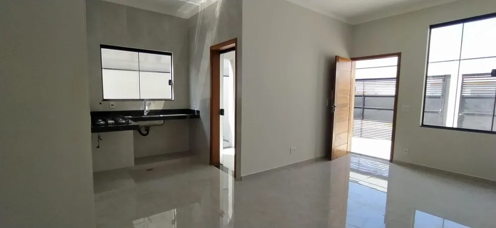 Casa, 3 quartos, 77 m² - Foto 2