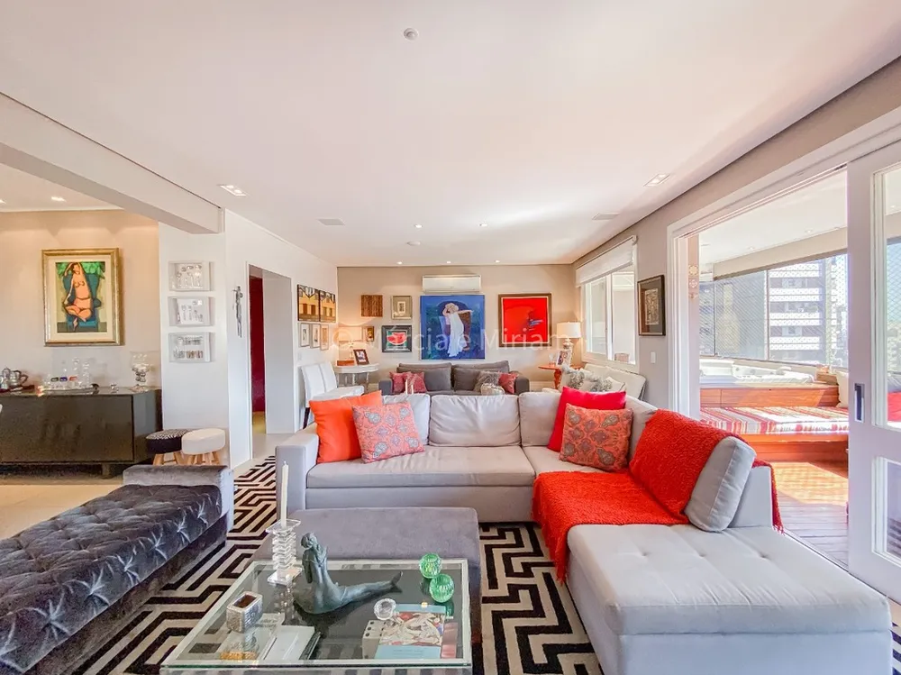 Apartamento, 3 quartos, 250 m² - Foto 2