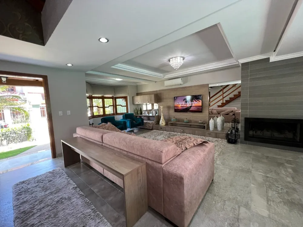 Casa, 3 quartos, 210 m² - Foto 3