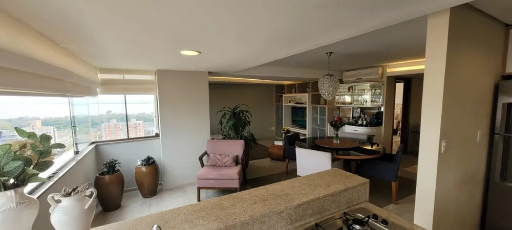 Apartamento, 3 quartos, 206 m² - Foto 2