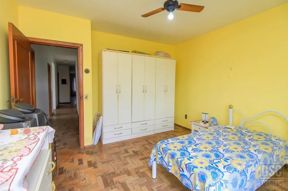 Casa, 3 quartos, 299 m² - Foto 3