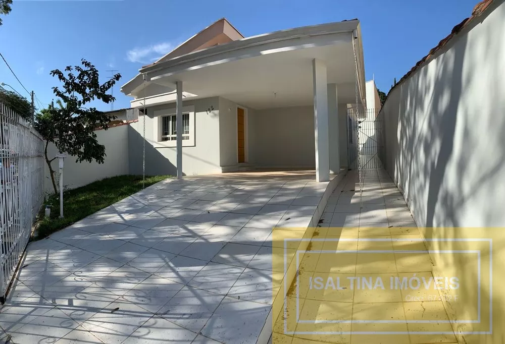 Casa à venda com 2 quartos, 270m² - Foto 4