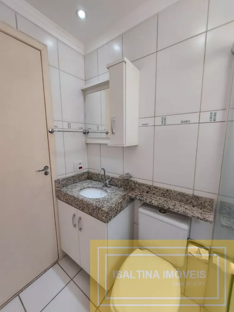 Apartamento à venda com 3 quartos, 151m² - Foto 2