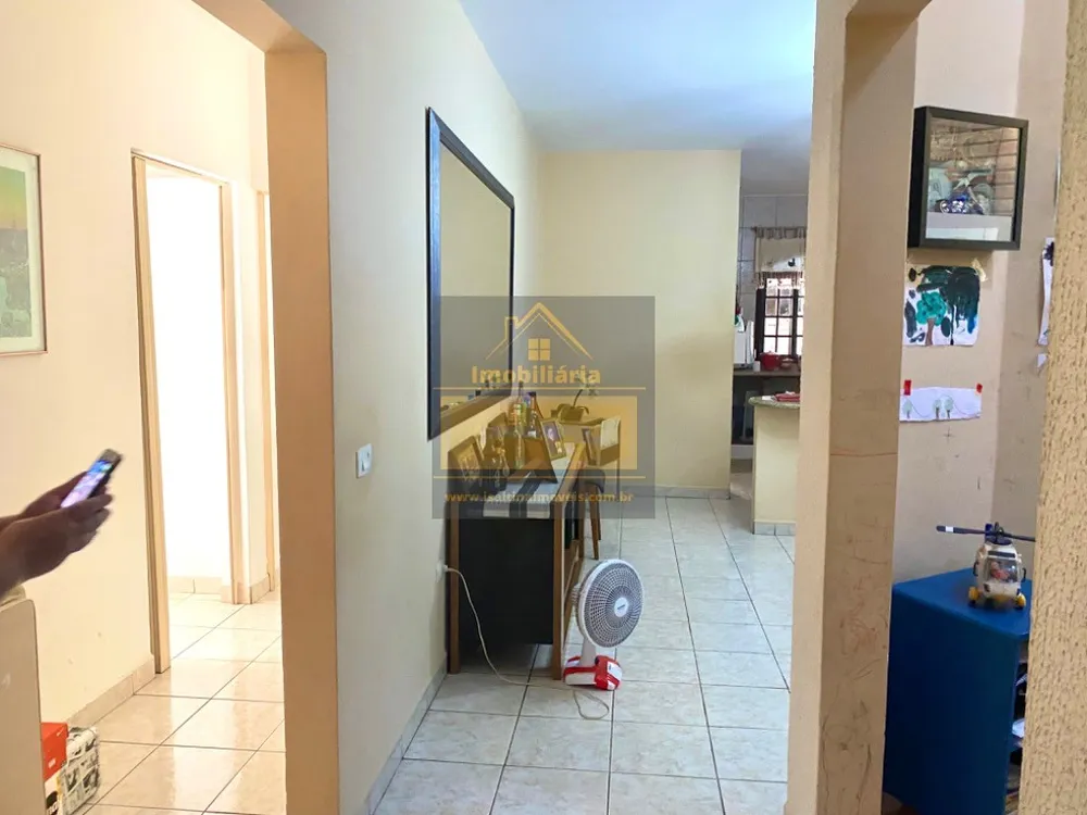 Casa, 3 quartos, 246 m² - Foto 11