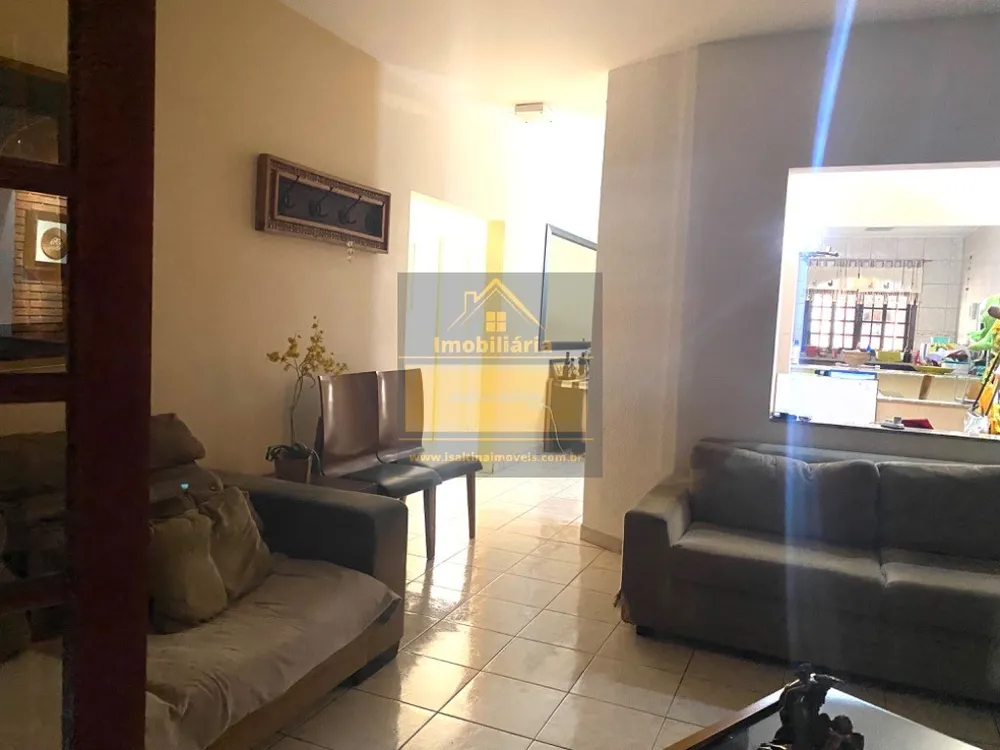Casa, 3 quartos, 246 m² - Foto 12