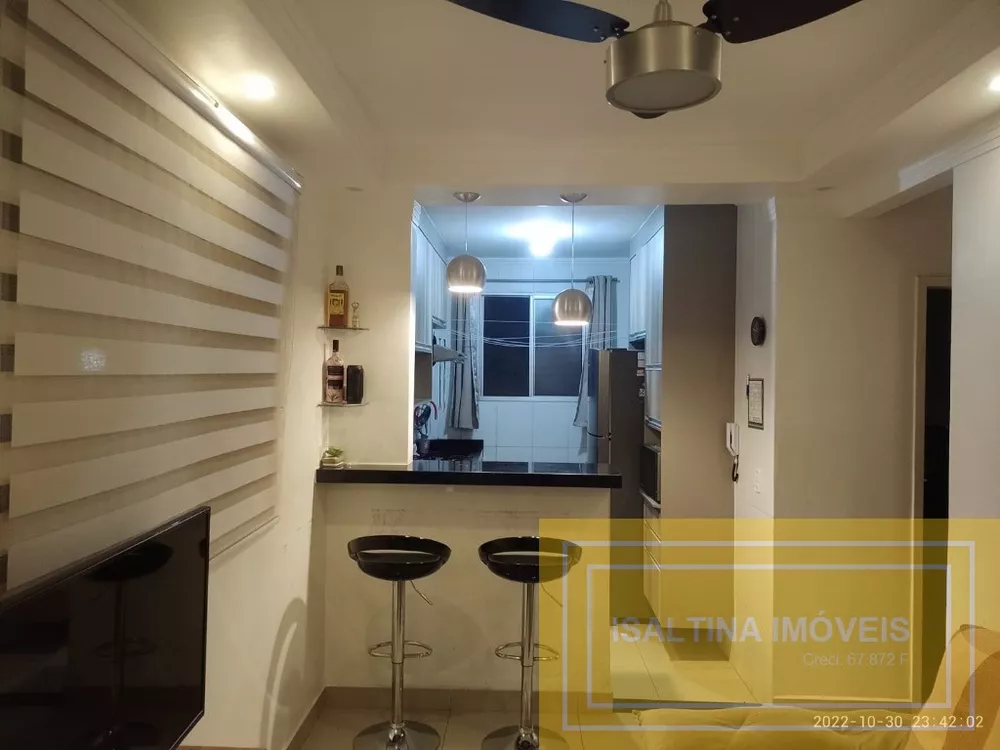 Apartamento à venda com 2 quartos, 48m² - Foto 1