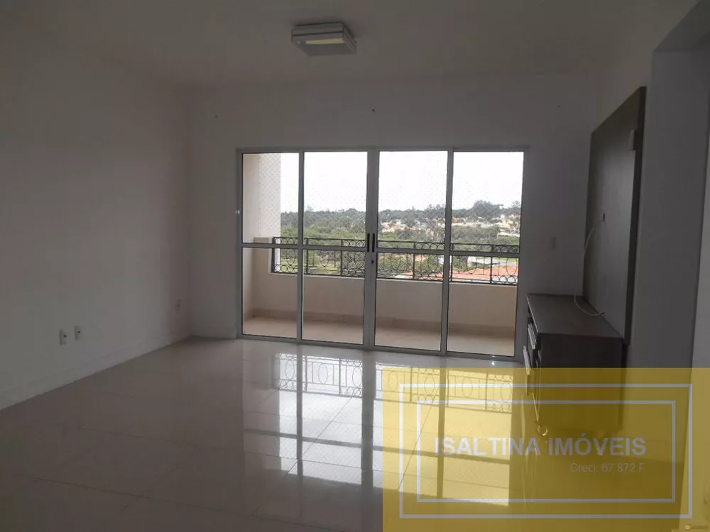 Apartamento para alugar com 3 quartos, 140m² - Foto 4