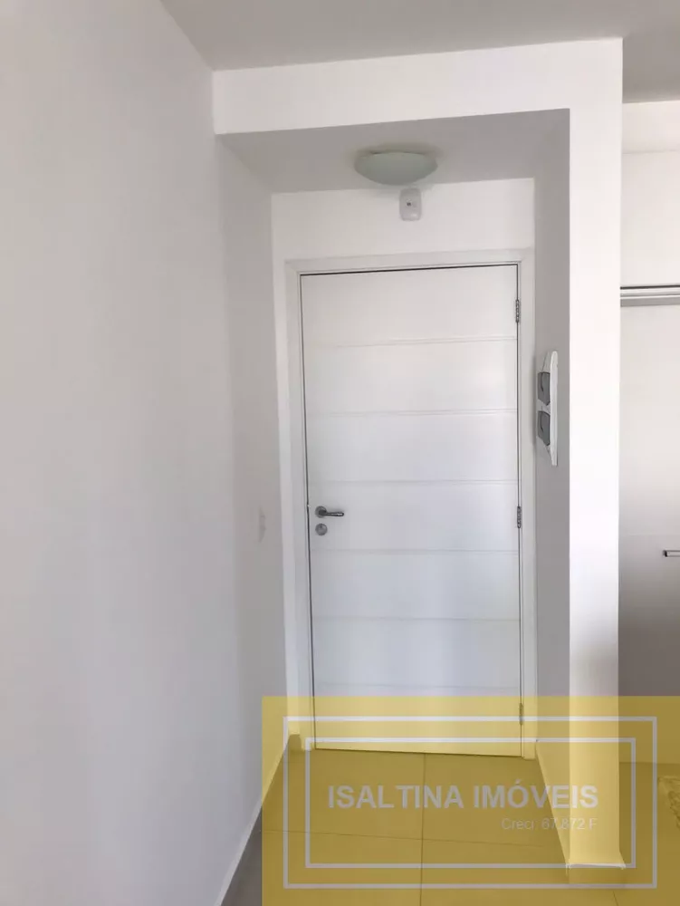 Apartamento para alugar com 2 quartos, 61m² - Foto 2