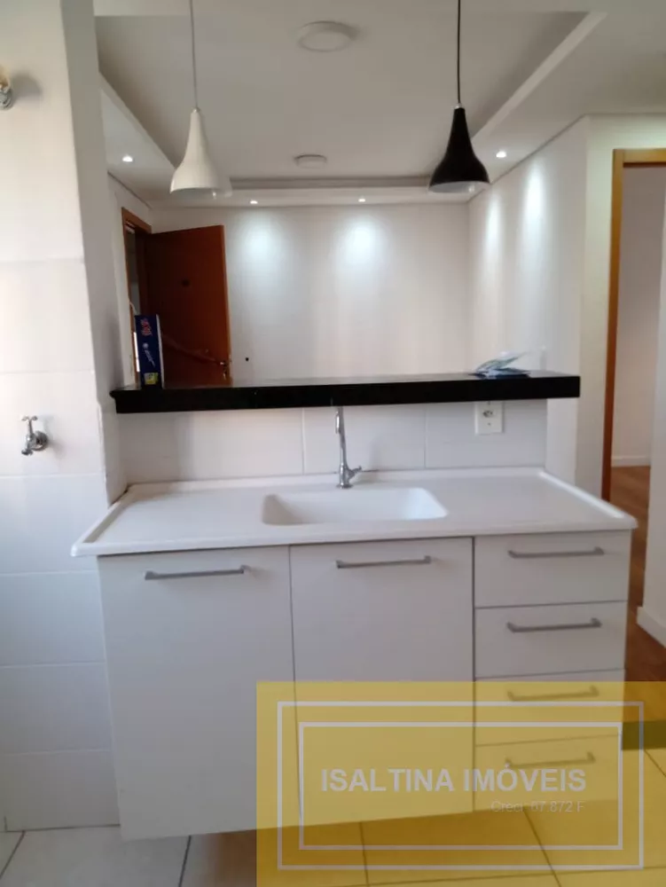 Apartamento à venda com 2 quartos, 42m² - Foto 4