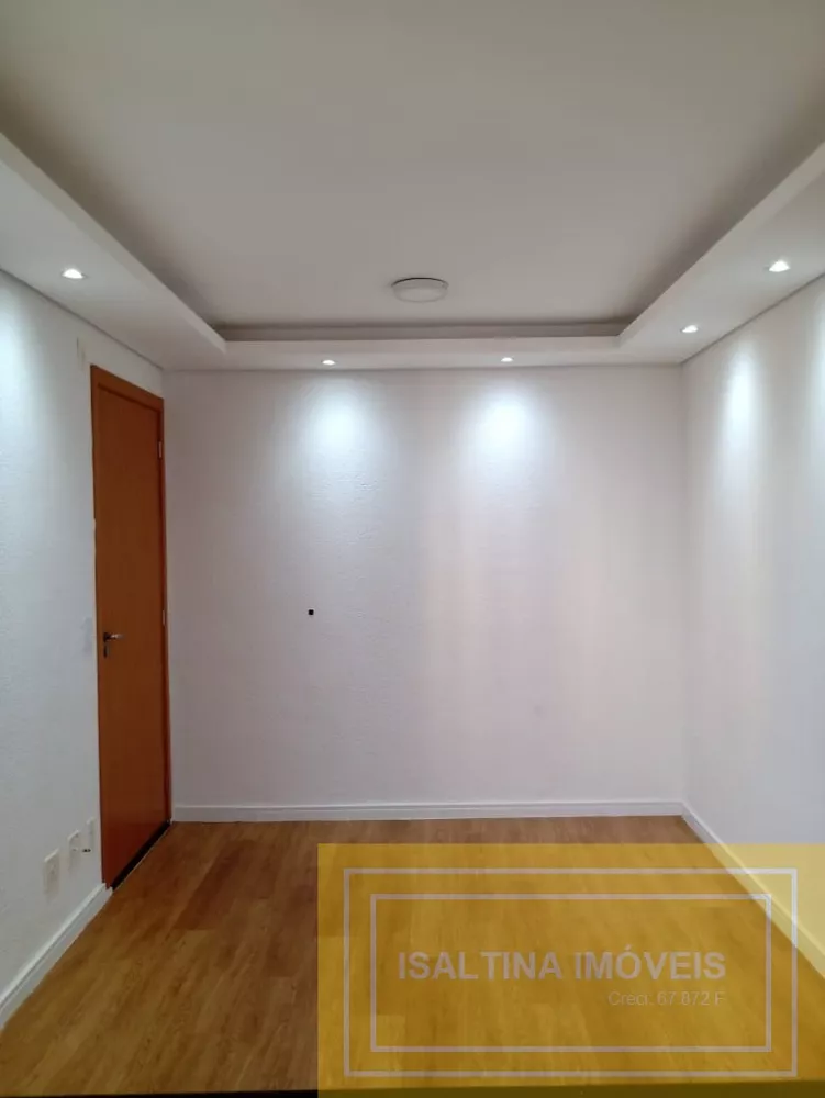 Apartamento à venda com 2 quartos, 42m² - Foto 3