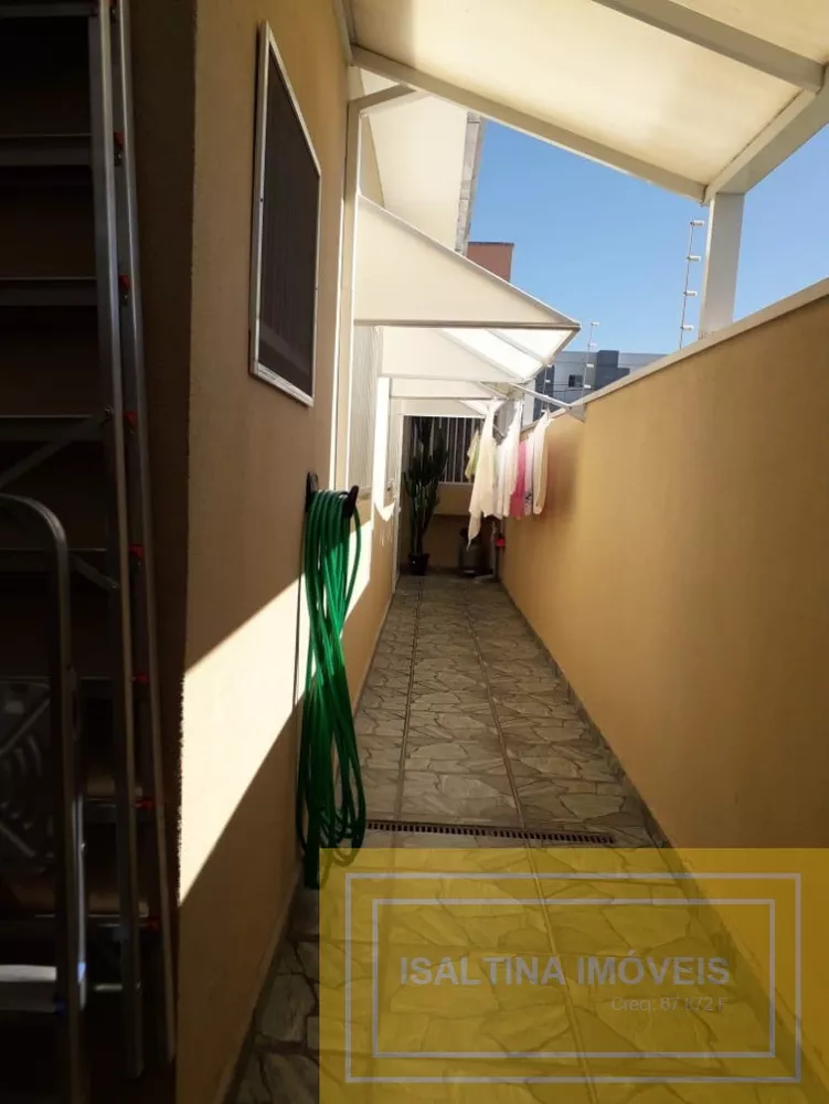 Casa à venda com 3 quartos - Foto 4