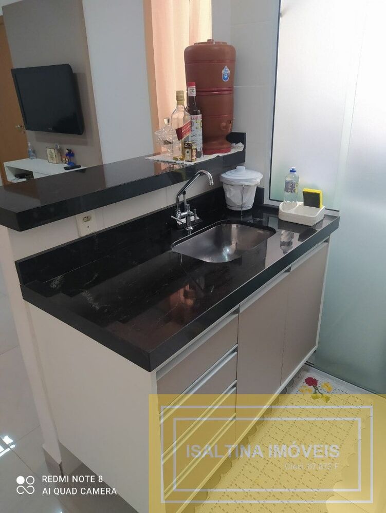 Apartamento à venda com 2 quartos, 43m² - Foto 1