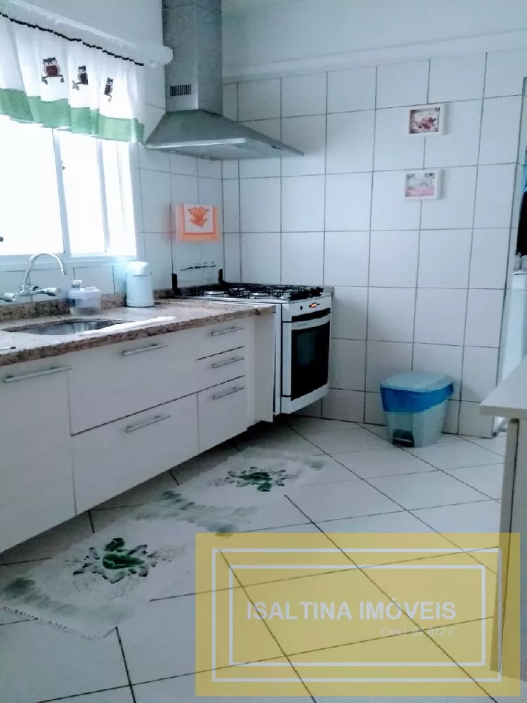 Apartamento à venda com 2 quartos, 84m² - Foto 8