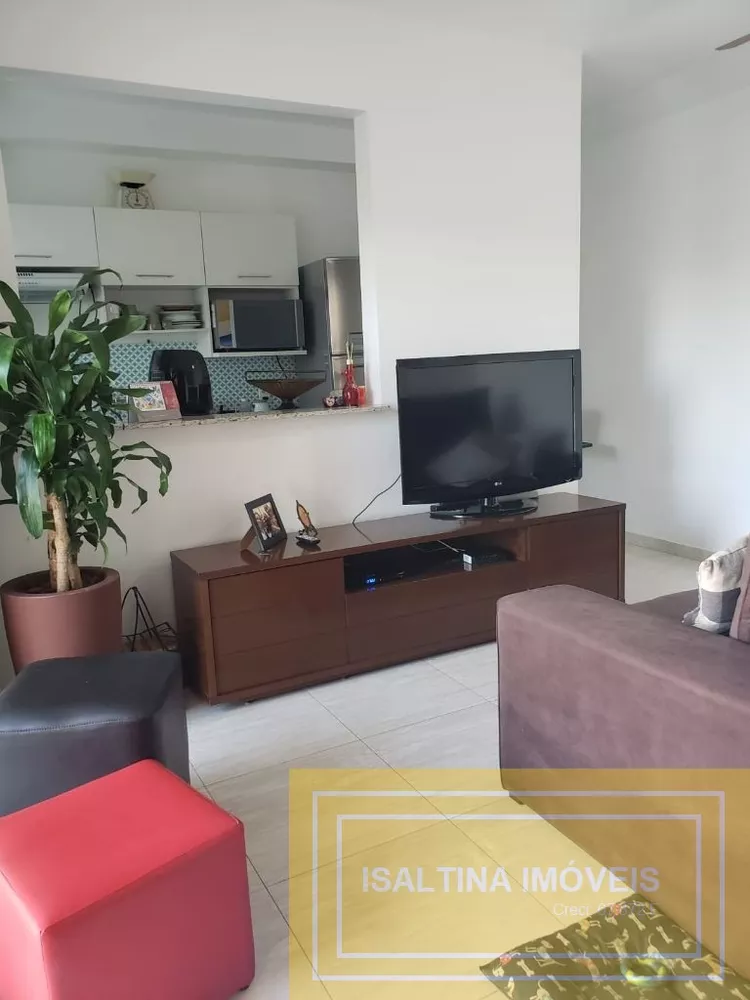 Apartamento à venda com 2 quartos, 63m² - Foto 3