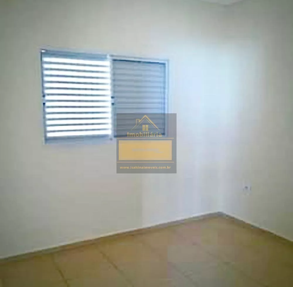 Apartamento à venda com 2 quartos, 5m² - Foto 4