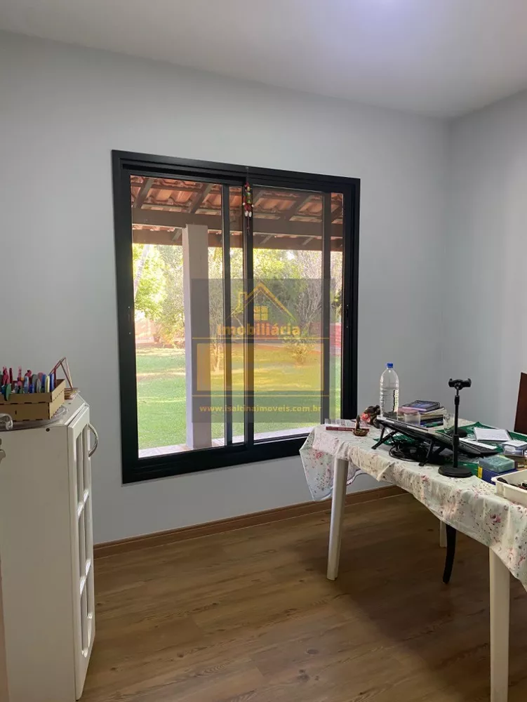 Chácara à venda com 3 quartos, 1151m² - Foto 4