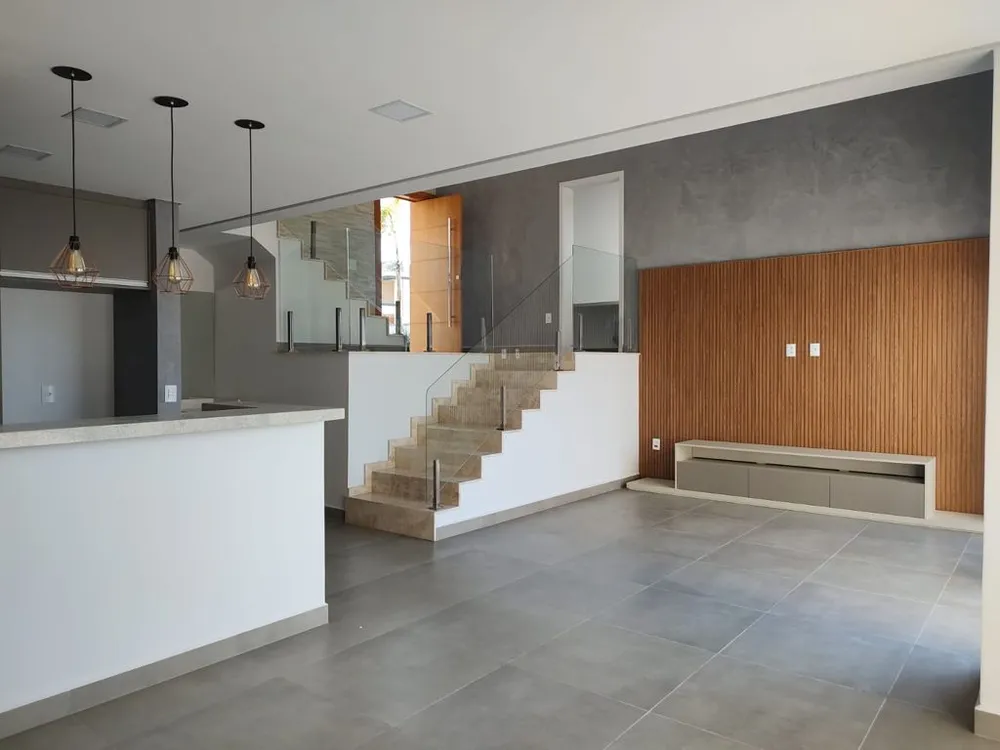 Casa, 3 quartos, 221 m² - Foto 11
