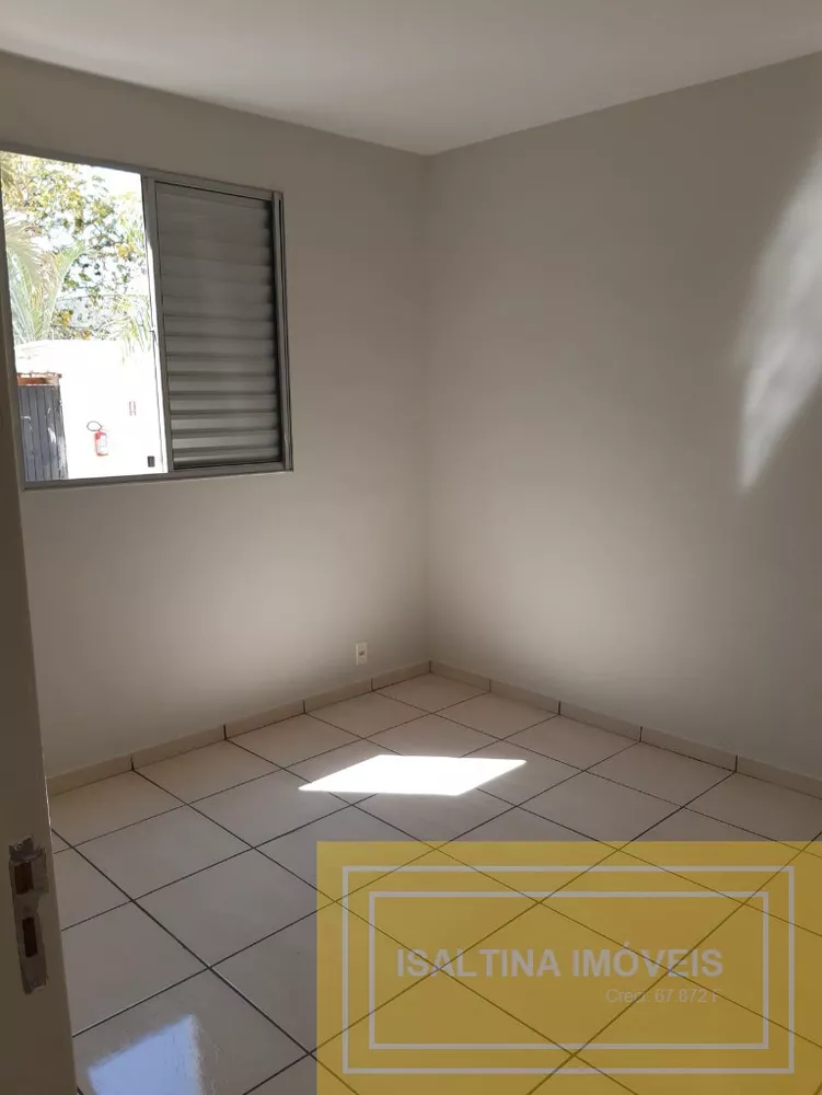 Apartamento à venda com 2 quartos, 47m² - Foto 2