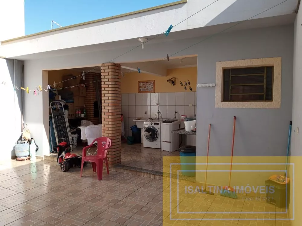 Casa à venda com 3 quartos - Foto 4