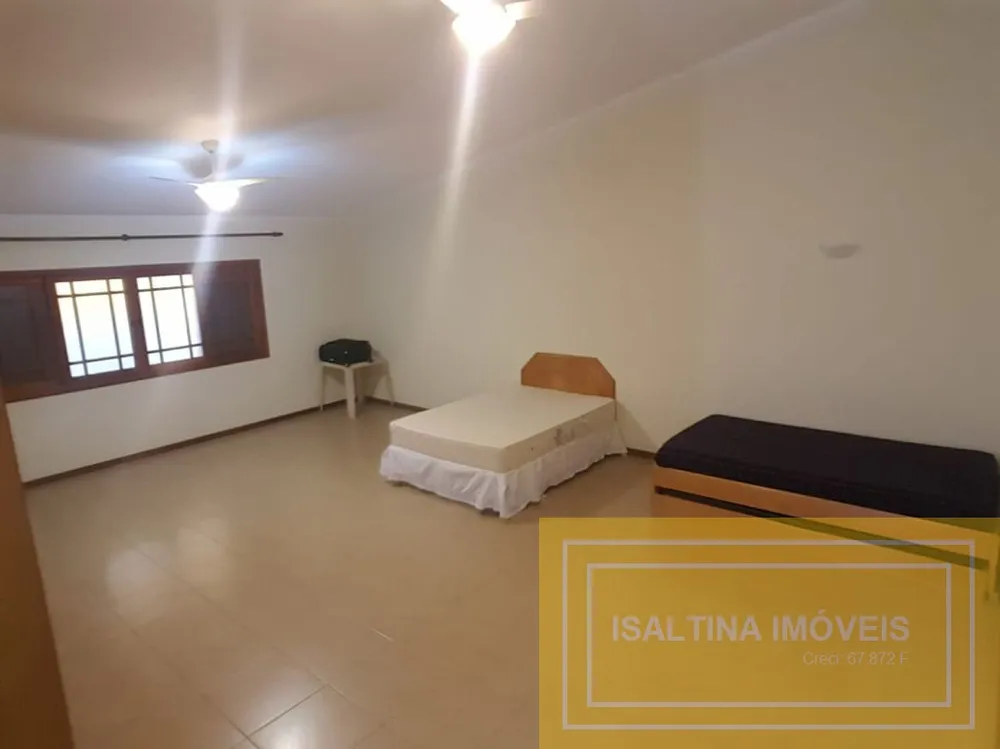 Casa, 3 quartos, 220 m² - Foto 12