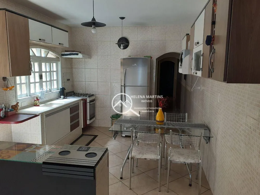 Casa, 3 quartos, 170 m² - Foto 3