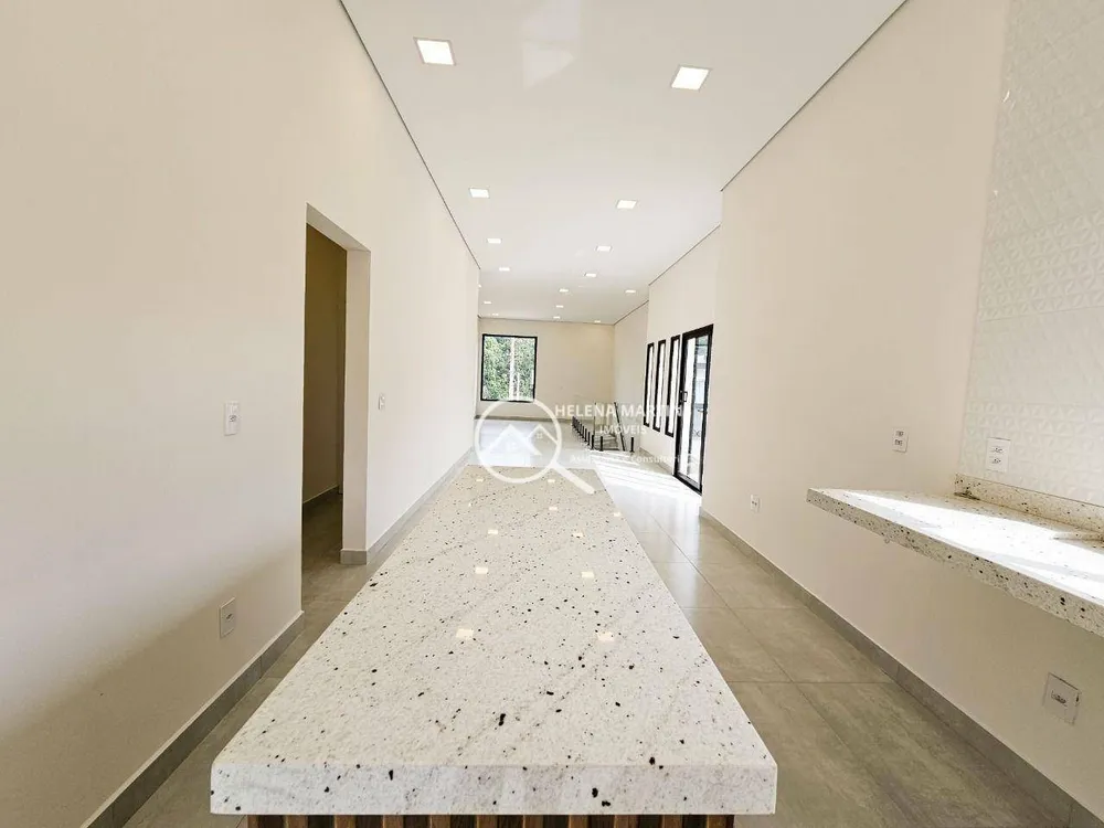 Sobrado, 3 quartos, 239 m² - Foto 4