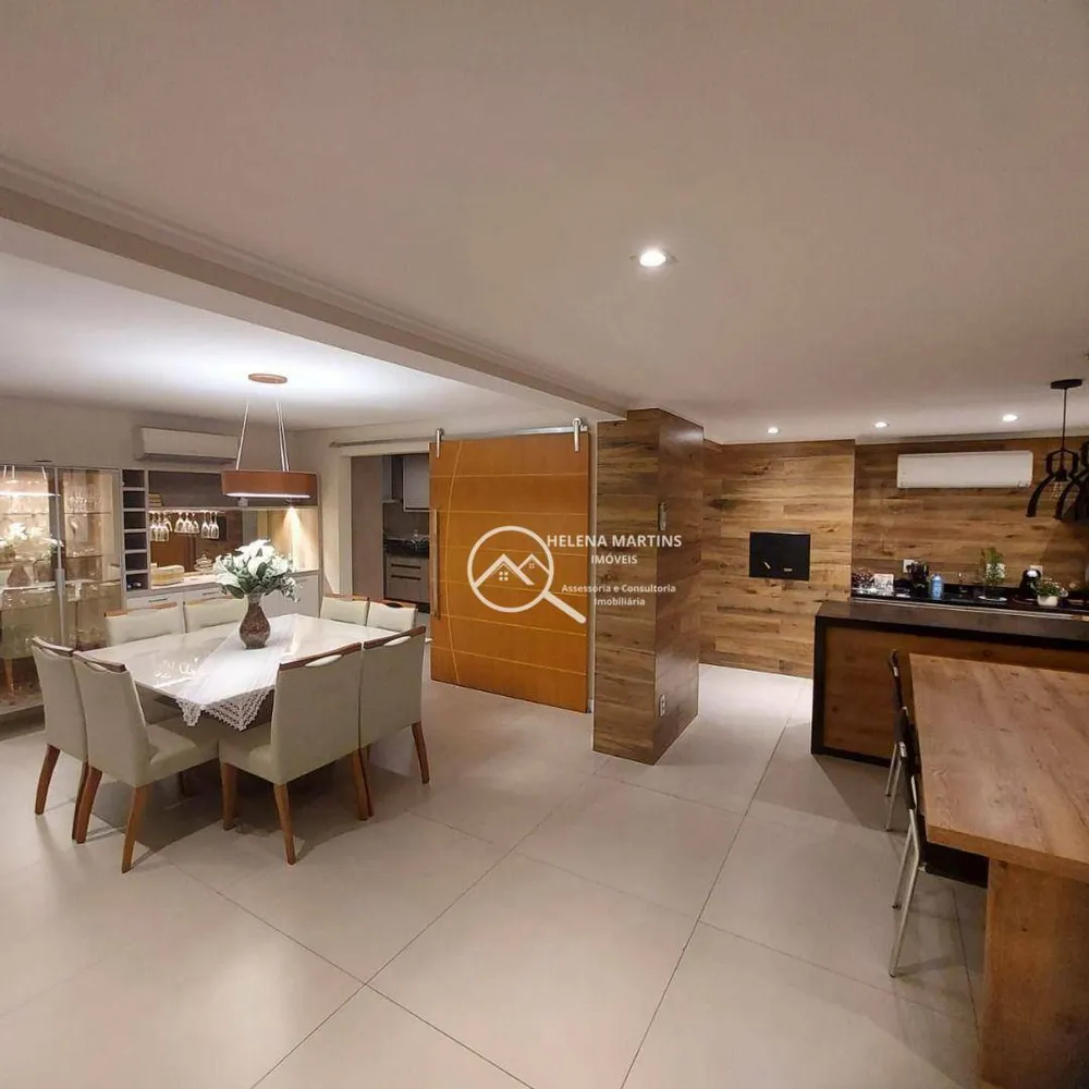 Apartamento, 3 quartos, 216 m² - Foto 3