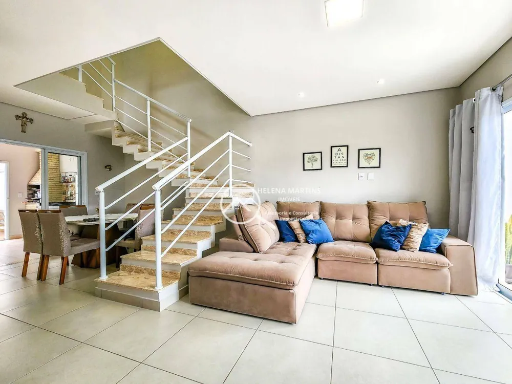 Sobrado, 3 quartos, 180 m² - Foto 1