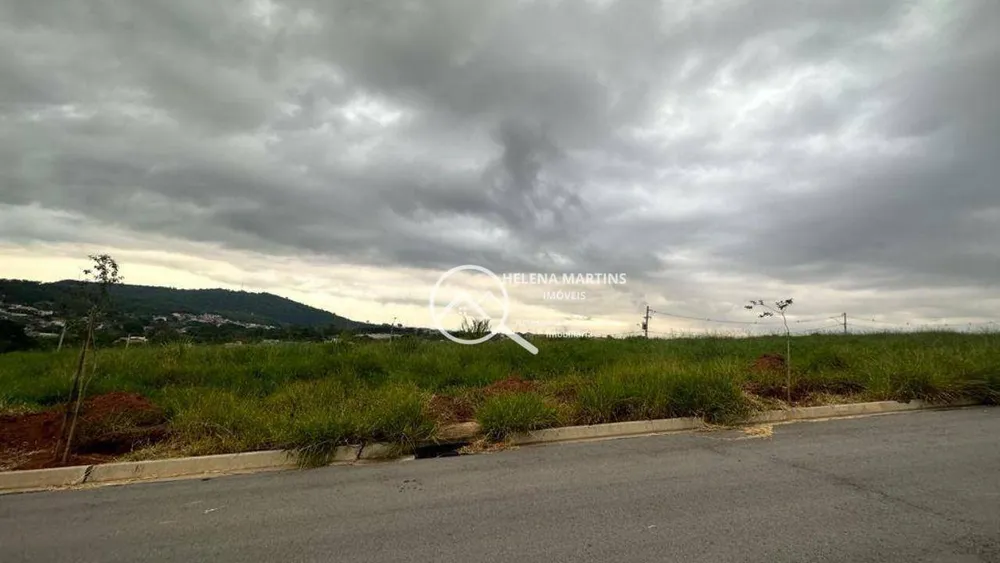 Loteamento e Condomínio, 250 m² - Foto 1