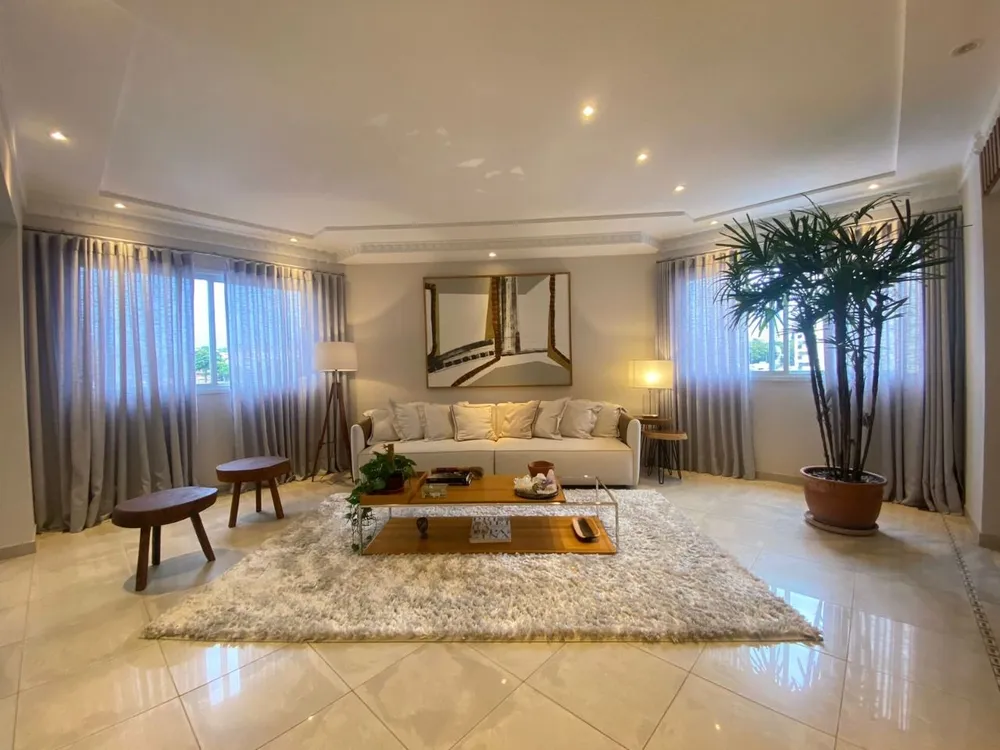 Apartamento, 3 quartos, 198 m² - Foto 1