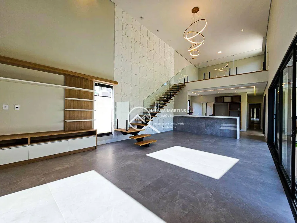 Sobrado, 3 quartos, 290 m² - Foto 1