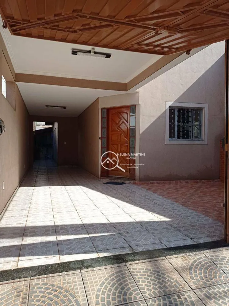 Sobrado, 3 quartos, 173 m² - Foto 1