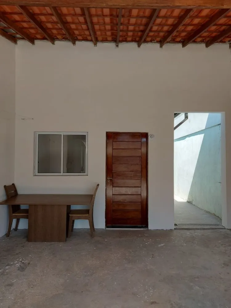 Casa, 3 quartos, 60 m² - Foto 1