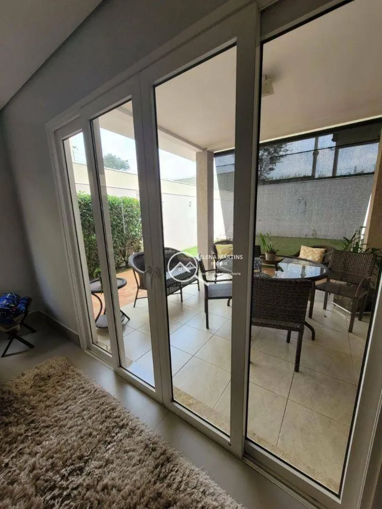 Sobrado, 3 quartos, 270 m² - Foto 3