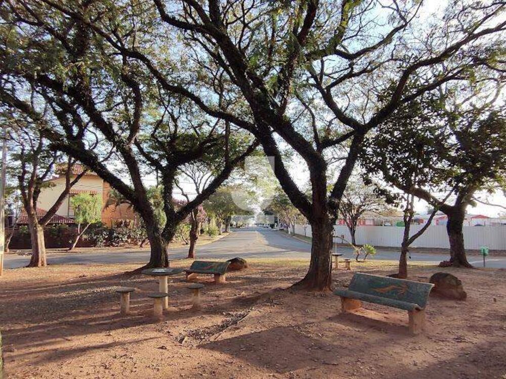Terreno à venda, 842m² - Foto 18