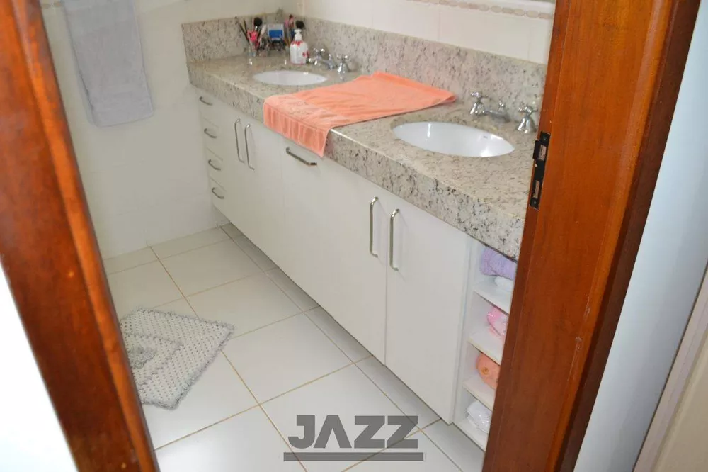 Casa de Condomínio à venda com 4 quartos, 307m² - Foto 10