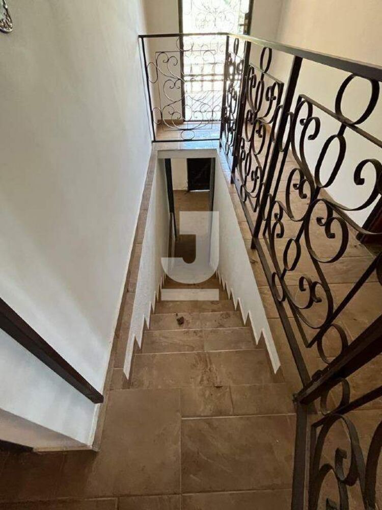 Chácara à venda com 3 quartos, 300m² - Foto 2