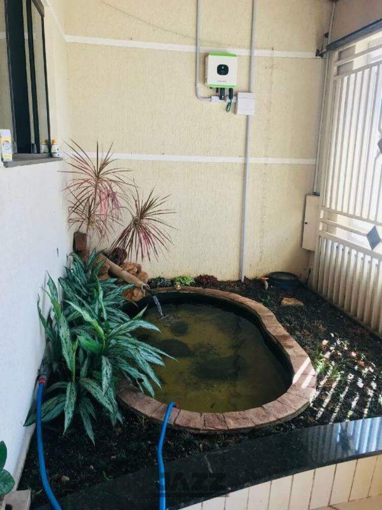 Casa à venda com 3 quartos, 190m² - Foto 4