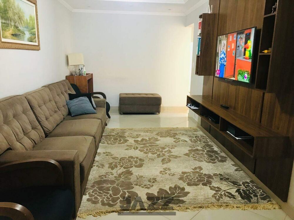 Casa à venda com 3 quartos, 190m² - Foto 1