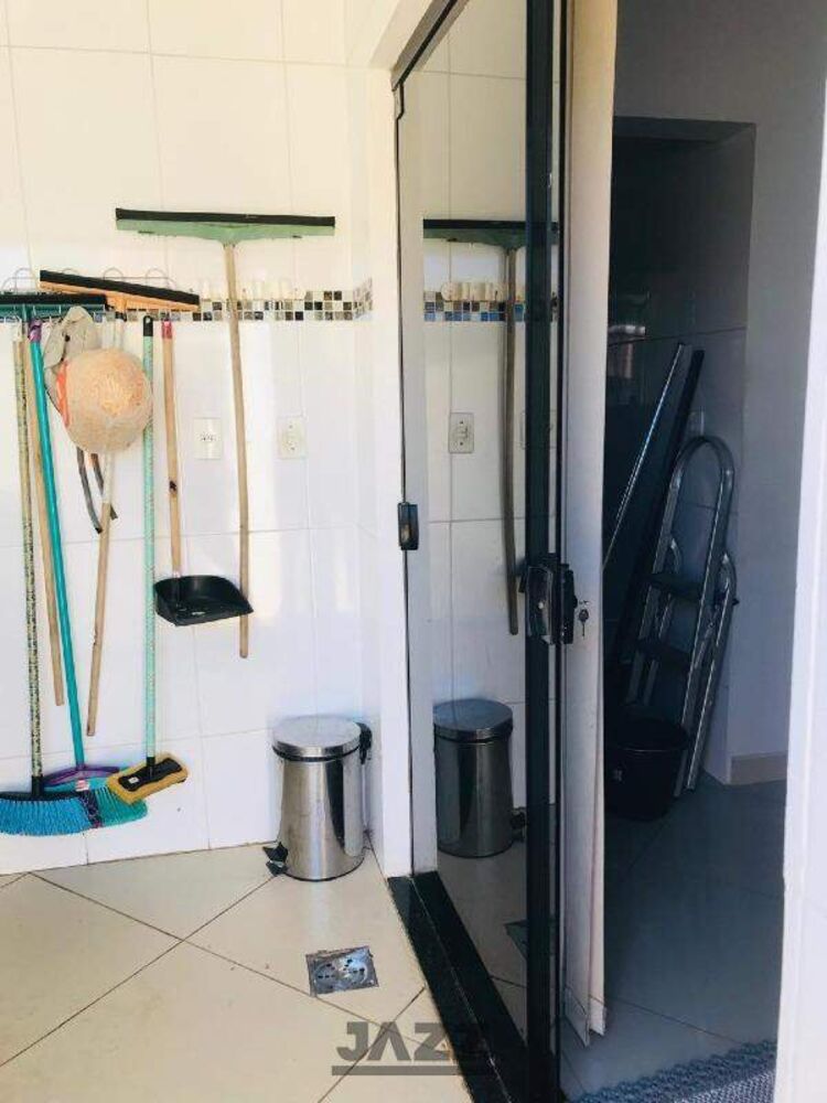 Casa à venda com 3 quartos, 190m² - Foto 17