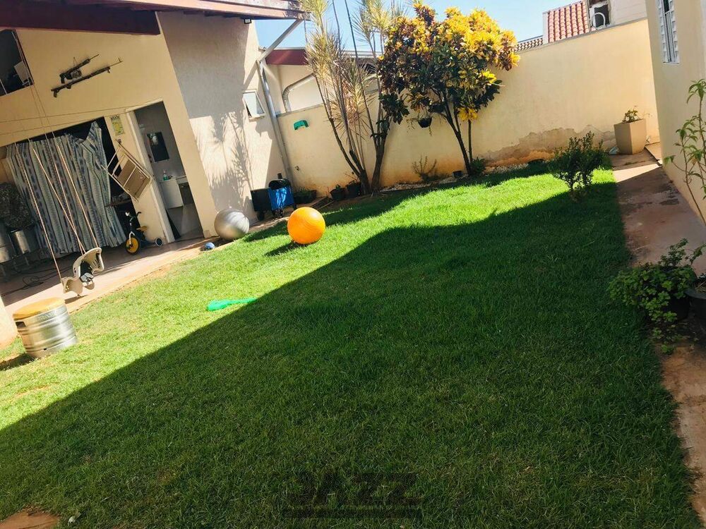 Casa à venda com 3 quartos, 190m² - Foto 3