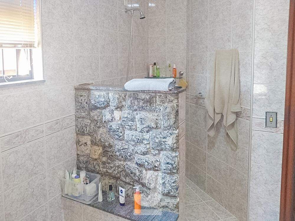 Casa, 4 quartos, 295 m² - Foto 4