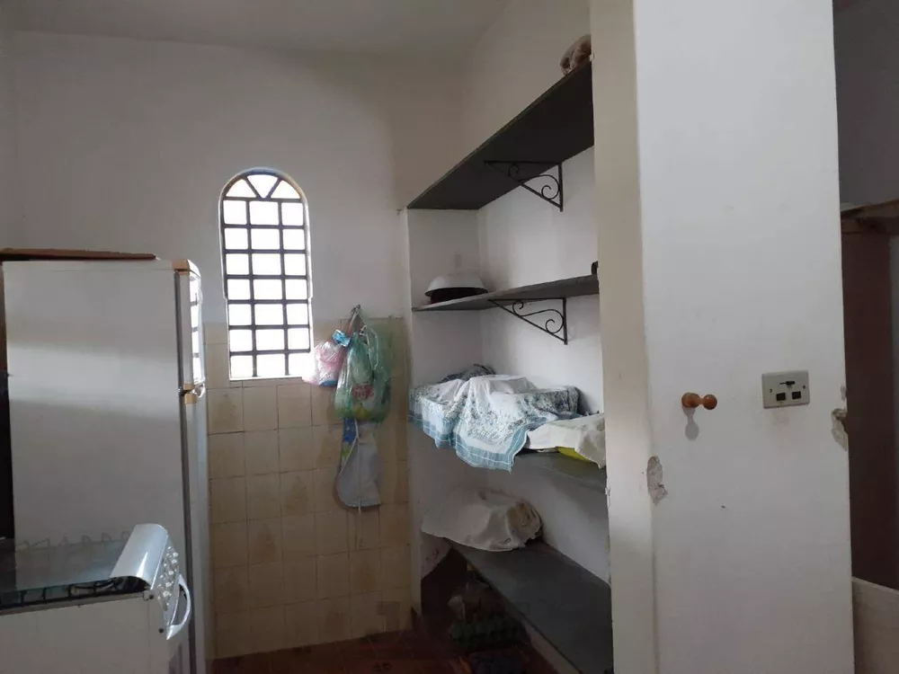 Casa, 3 quartos, 250 m² - Foto 15