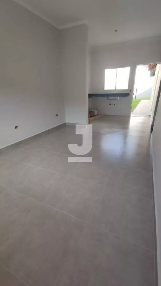 Casa à venda com 4 quartos, 96m² - Foto 4