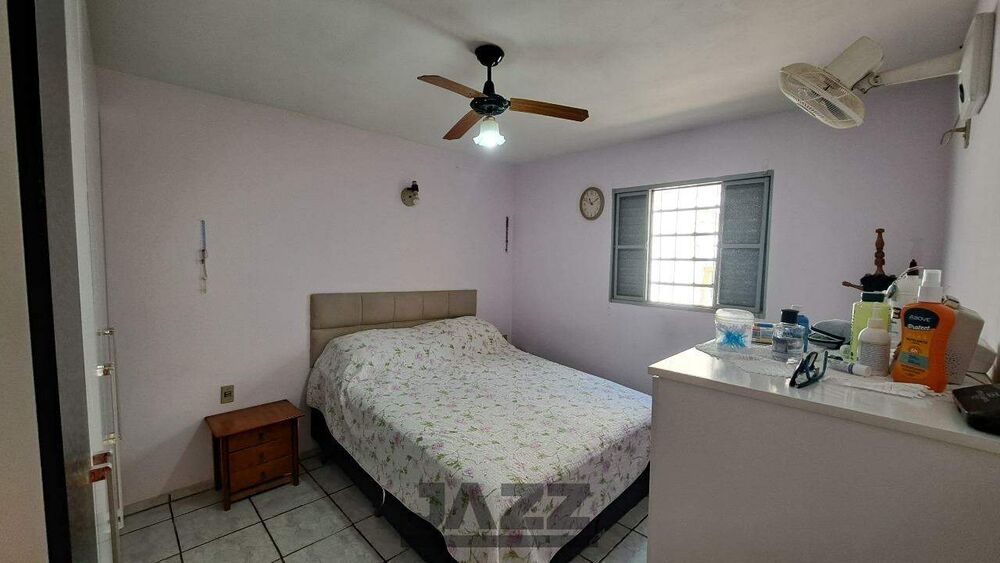 Casa, 3 quartos, 160 m² - Foto 2