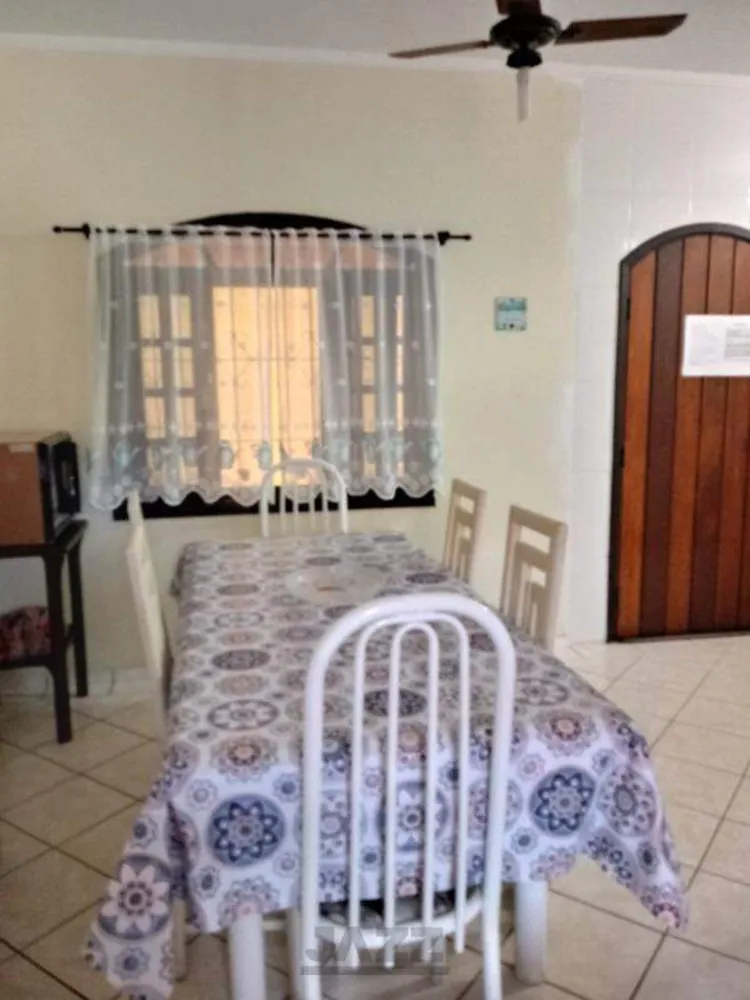 Casa, 3 quartos, 169 m² - Foto 2